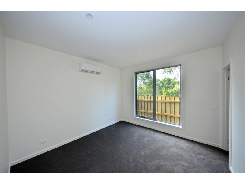 2/1 Sampson Drive, Mount Waverley VIC 3149