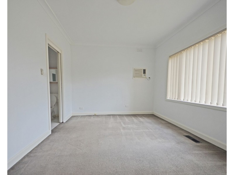 1/42 Panorama Street, Clayton VIC 3168