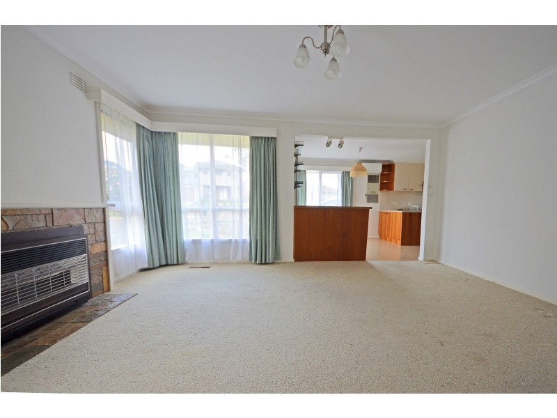 2 Compton Street, Mitcham VIC 3132