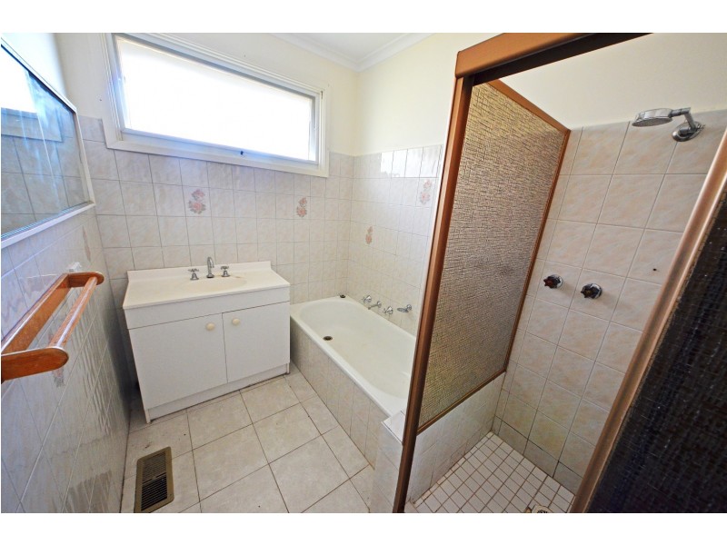 60 Windella Crescent, Glen Waverley VIC 3150