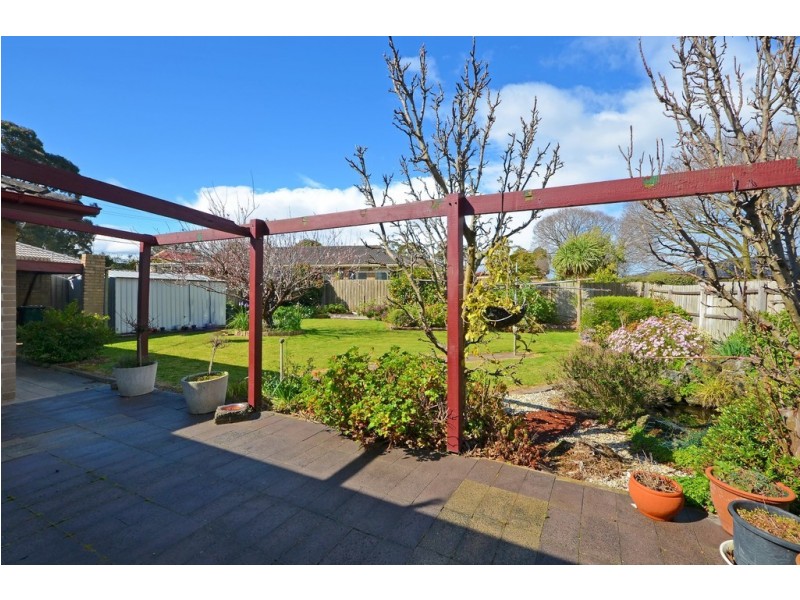 20 Farnham Avenue, Wheelers Hill VIC 3150