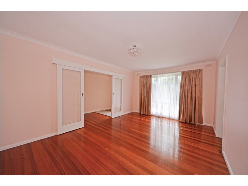 22 Cootamundra Drive, Wheelers Hill VIC 3150