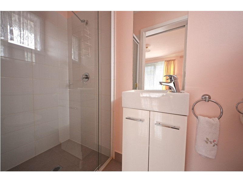 22 Cootamundra Drive, Wheelers Hill VIC 3150