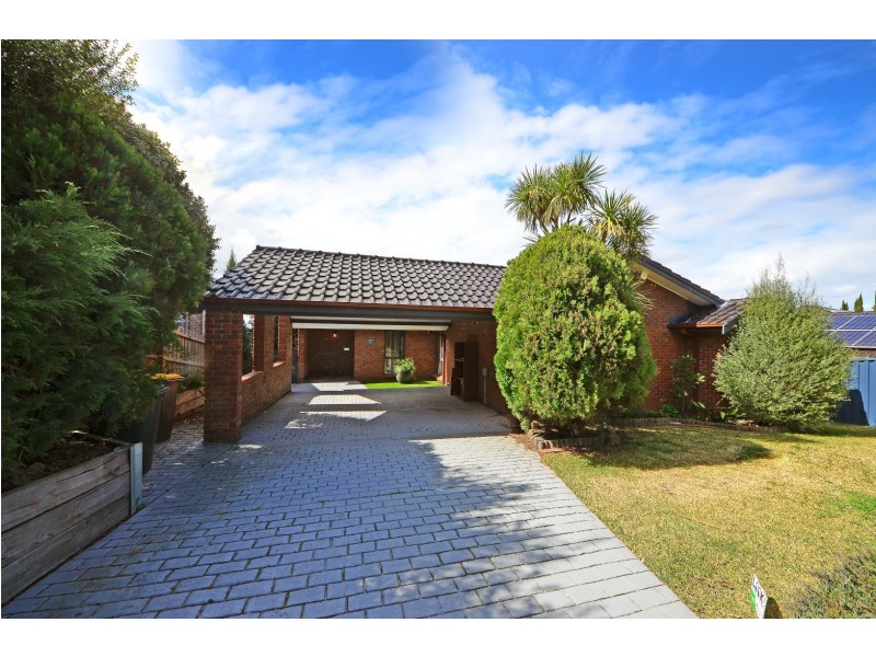 57 Craig Hill Drive, Wheelers Hill VIC 3150