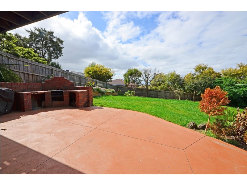 57 Craig Hill Drive, Wheelers Hill VIC 3150