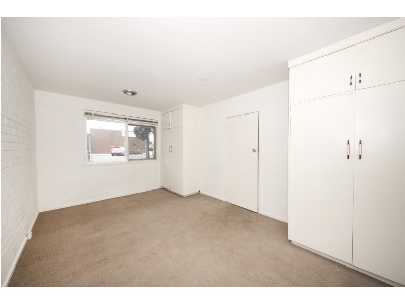 2/635 Blackburn Road, Clayton VIC 3168
