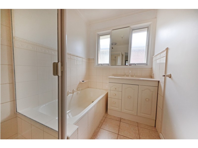 28 View Road, Vermont VIC 3133