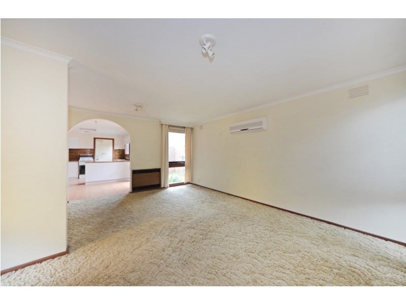 1/4 Kingsley Grove, Mount Waverley VIC 3149