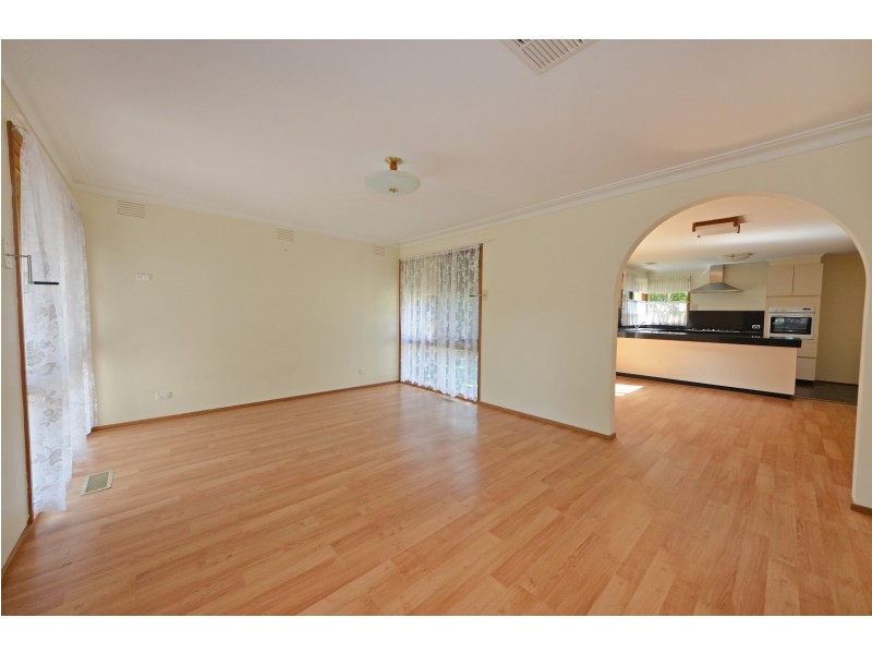 1/3 Paulette Court, Scoresby VIC 3179