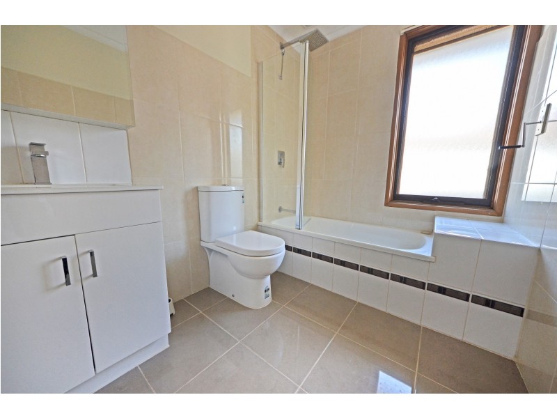 1/3 Paulette Court, Scoresby VIC 3179