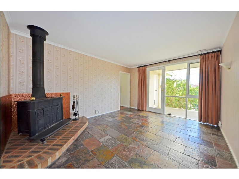 9 Finton Close, Glen Waverley VIC 3150