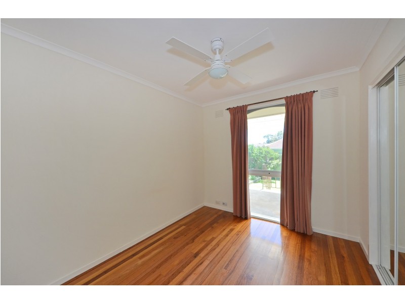 9 Finton Close, Glen Waverley VIC 3150