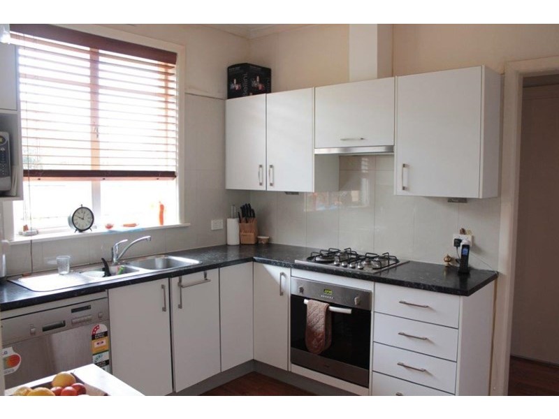 1/16 Melaleuca Drive, Glen Waverley VIC 3150