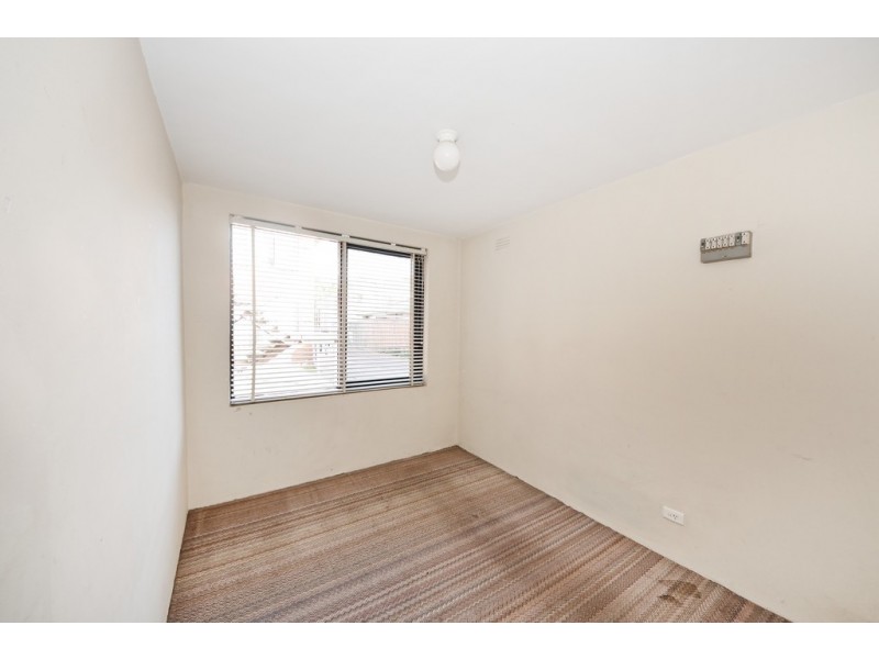 1/44 Oakes Avenue, Clayton South VIC 3169