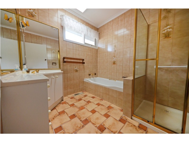 1198 Riversdale Road, Box Hill South VIC 3128