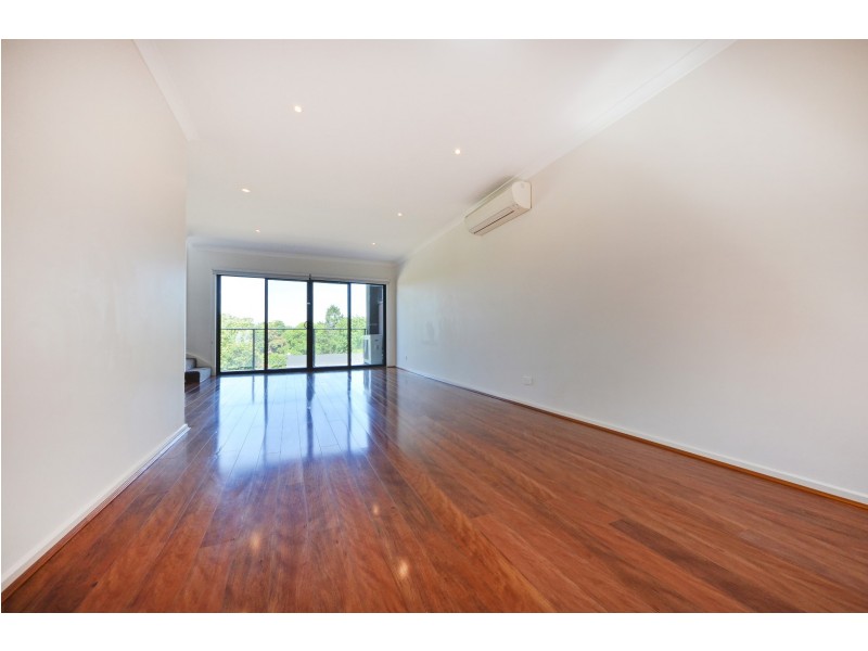 10 Parkland Place, Notting Hill VIC 3168