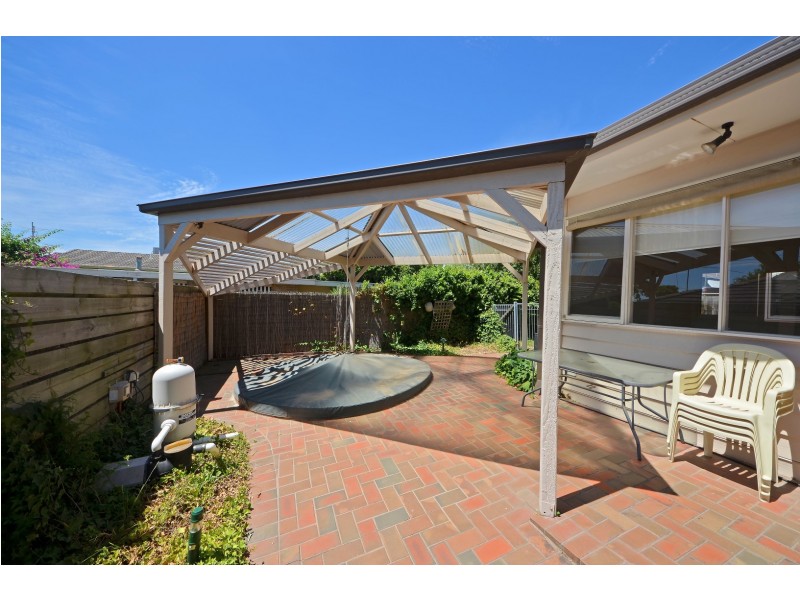 4 Walter Street, Glen Waverley VIC 3150