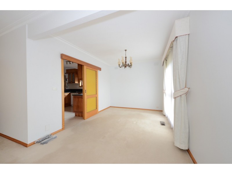 7 Scenic Court, Dandenong North VIC 3175