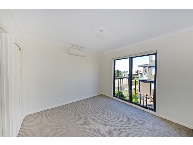 5 The Terrace, Notting Hill VIC 3168