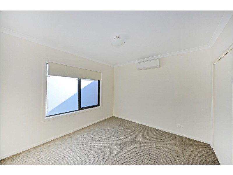 5 The Terrace, Notting Hill VIC 3168