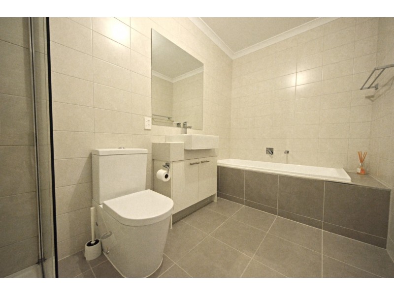 5 The Terrace, Notting Hill VIC 3168