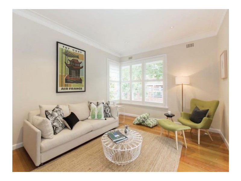 7 Grosvenor Road, Glen Iris VIC 3146