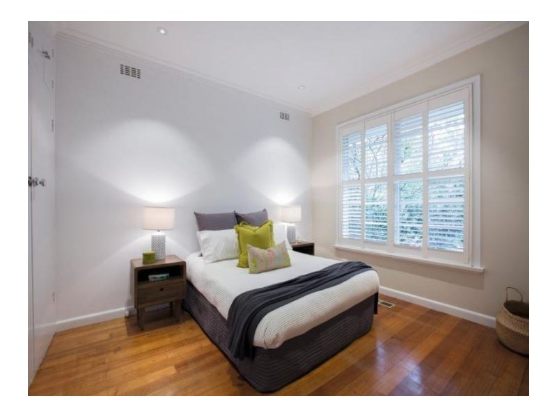 7 Grosvenor Road, Glen Iris VIC 3146
