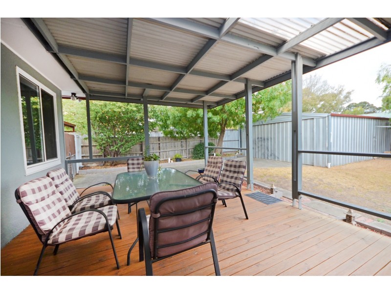 22 Salisbury Road, Ashwood VIC 3147