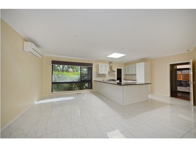 2 Carson Street, Mulgrave VIC 3170