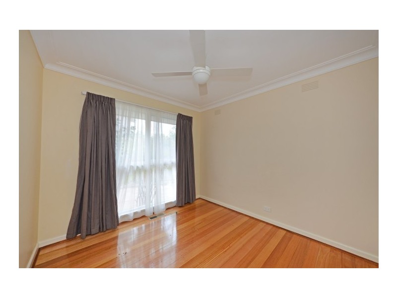 2 Carson Street, Mulgrave VIC 3170