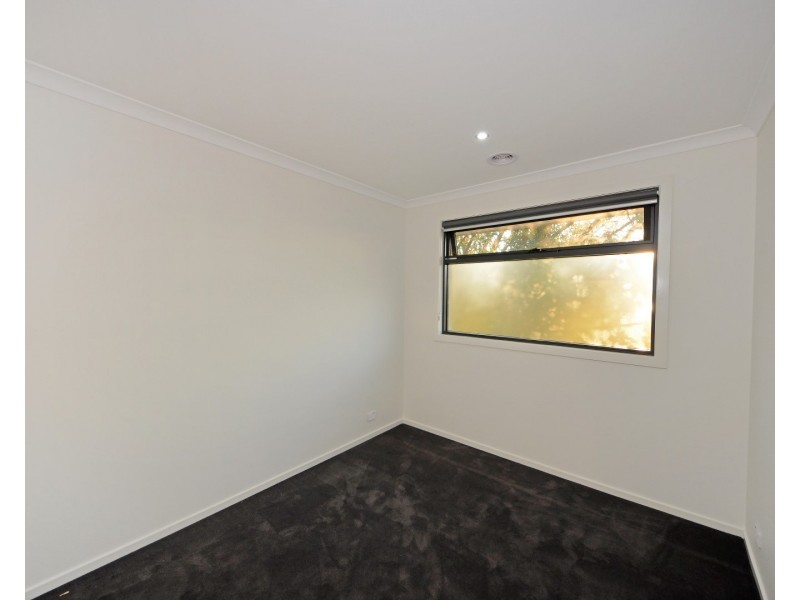 2 Windella Crescent, Glen Waverley VIC 3150