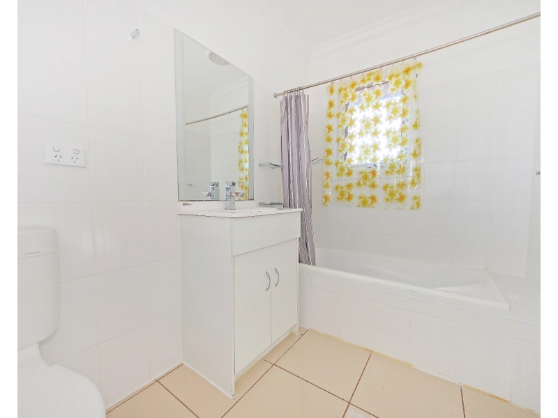 2/9 Johnson Drive, Glen Waverley VIC 3150