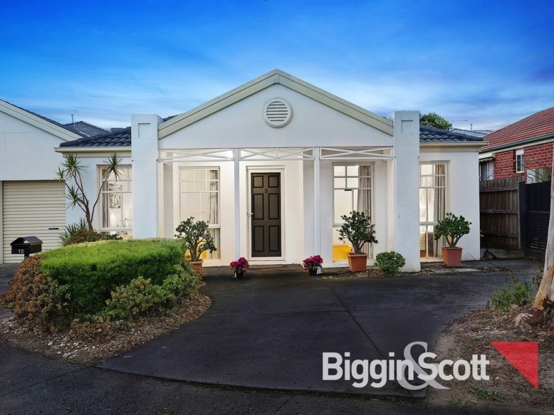 15 The Quadrangle, Glen Waverley VIC 3150