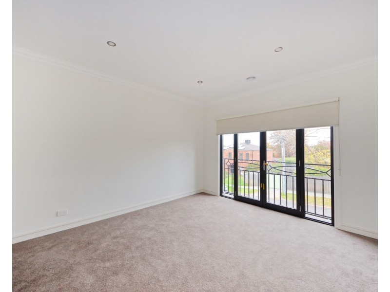 1a Derna Road, Ashburton VIC 3147