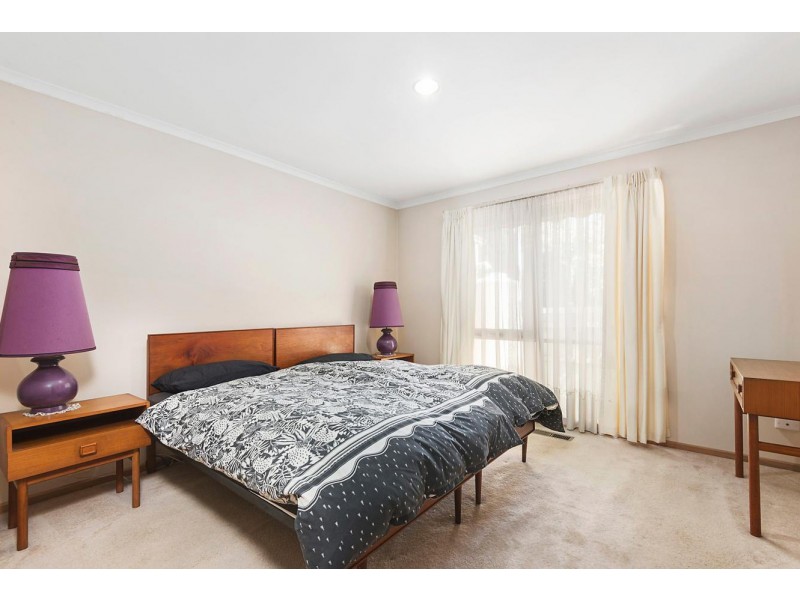 10 Wattlebird Place, Knoxfield VIC 3180