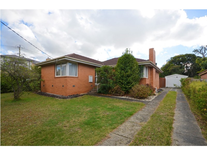 52 Rose Avenue, Glen Waverley VIC 3150