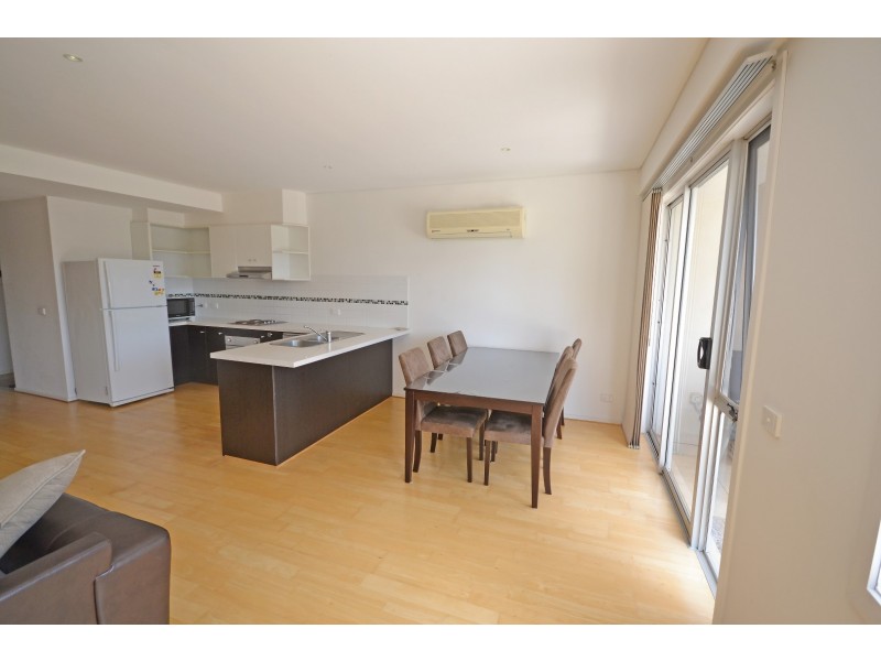 14/213 Normanby Road, Notting Hill VIC 3168