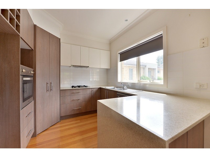 6/97 Wantirna Road, Ringwood VIC 3134