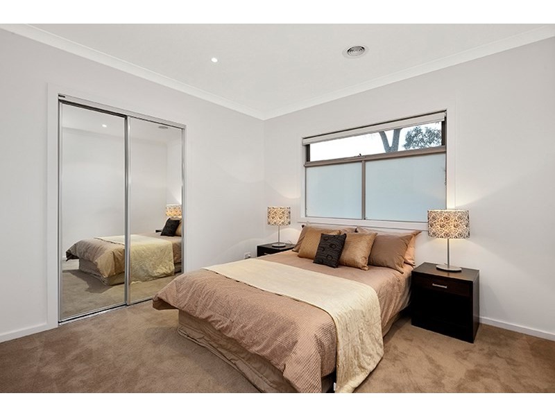 17c Inverness Street, Clarinda VIC 3169