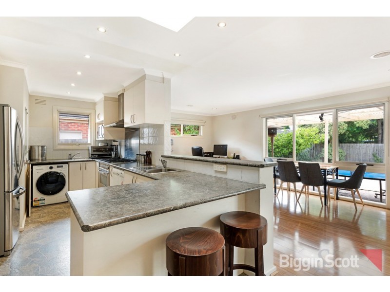 14 Hilton Street, Mount Waverley VIC 3149
