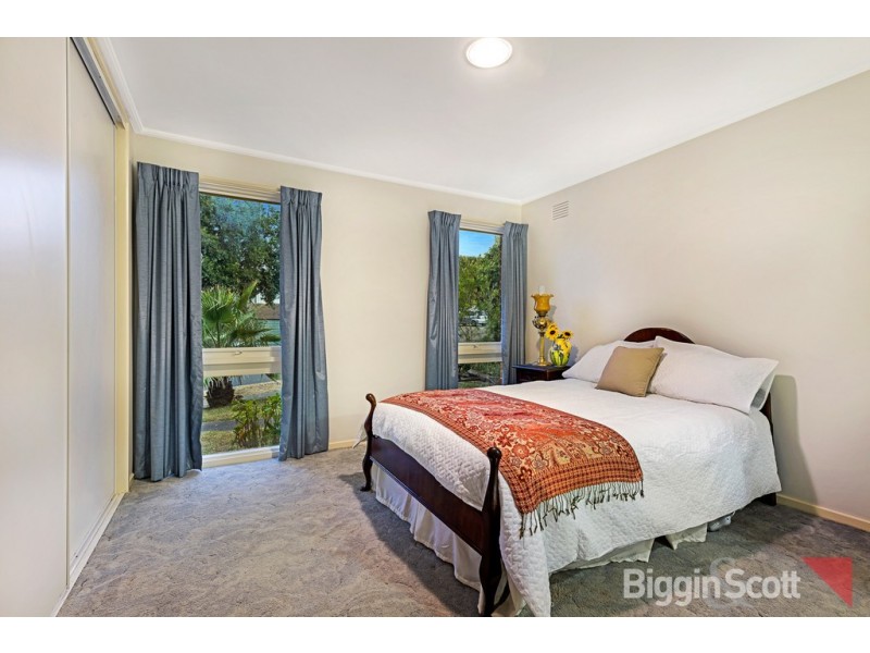 5 Adam Avenue, Wheelers Hill VIC 3150