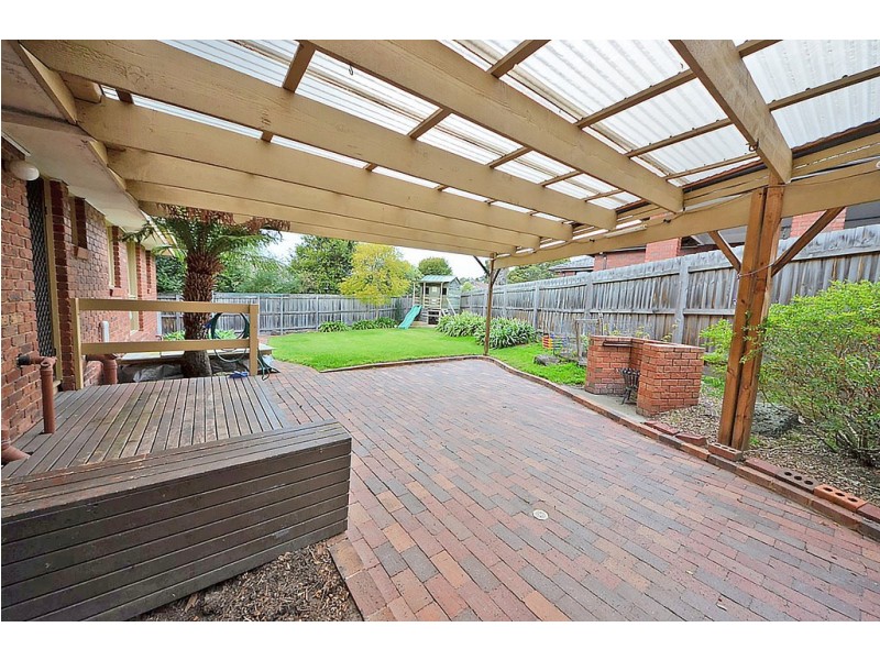 2 Haversham Avenue, Wheelers Hill VIC 3150