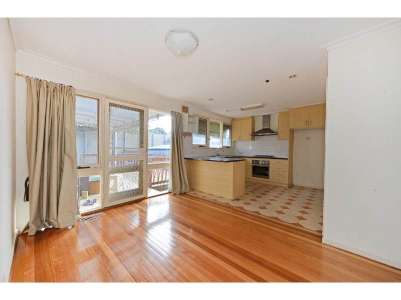 129 Brandon Park Drive, Wheelers Hill VIC 3150