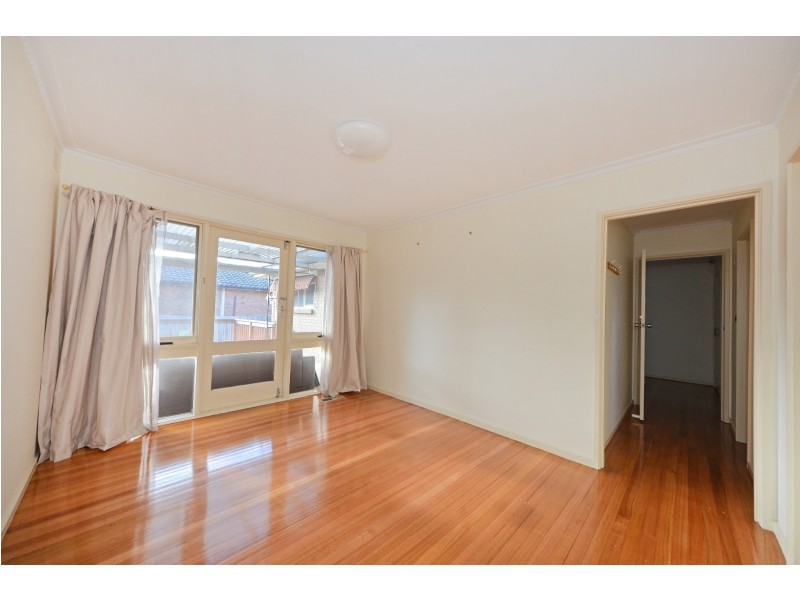 129 Brandon Park Drive, Wheelers Hill VIC 3150