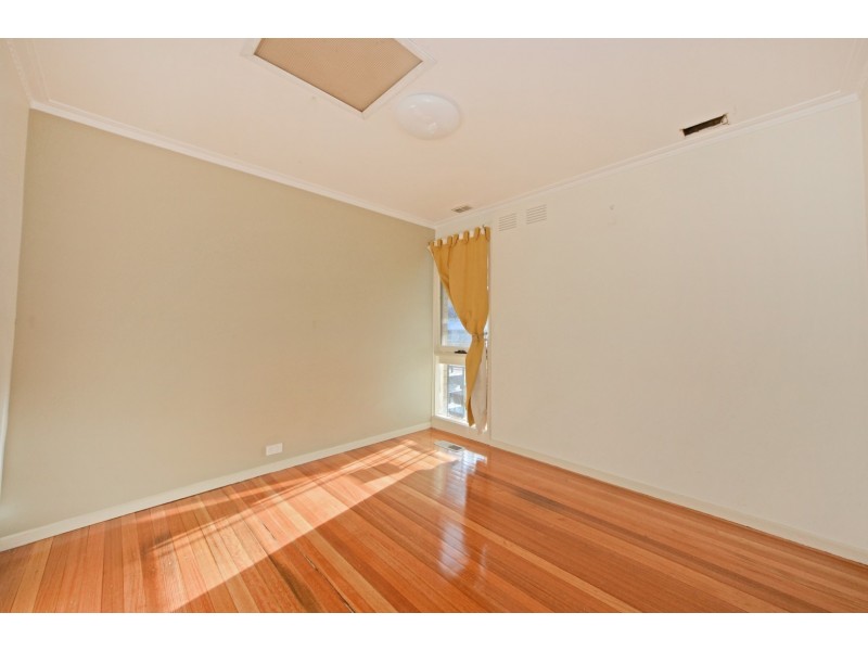 129 Brandon Park Drive, Wheelers Hill VIC 3150