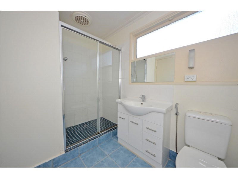 129 Brandon Park Drive, Wheelers Hill VIC 3150