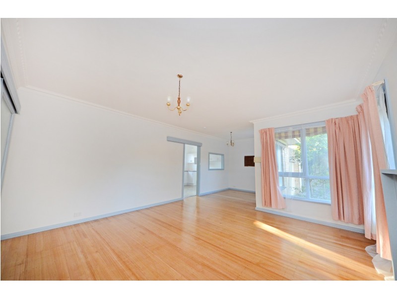 11 Bradstreet Road, Mount Waverley VIC 3149