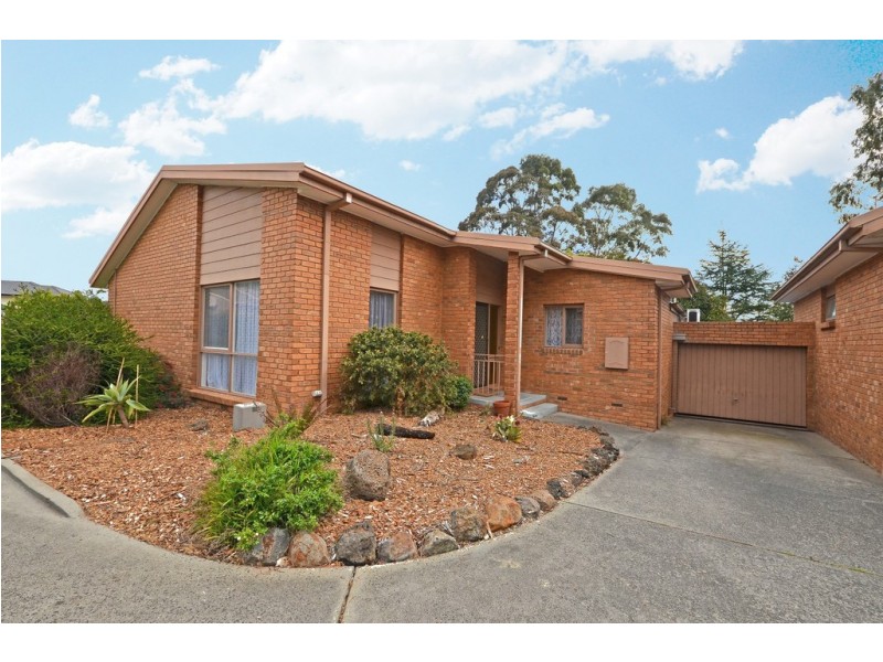 1/3 County Place, Wheelers Hill VIC 3150