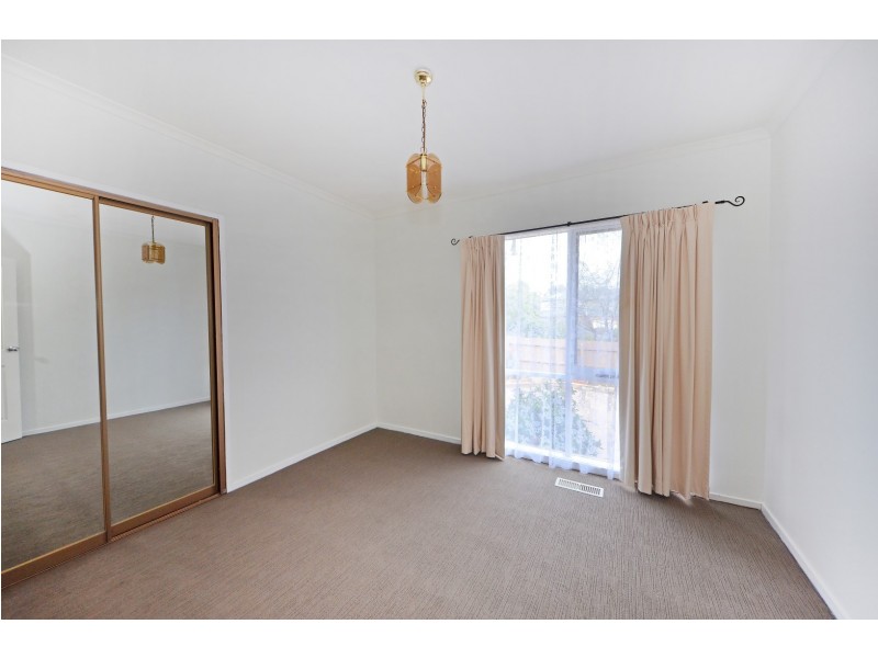 1/3 County Place, Wheelers Hill VIC 3150