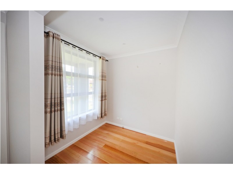 31 Worsley Avenue, Clayton South VIC 3169